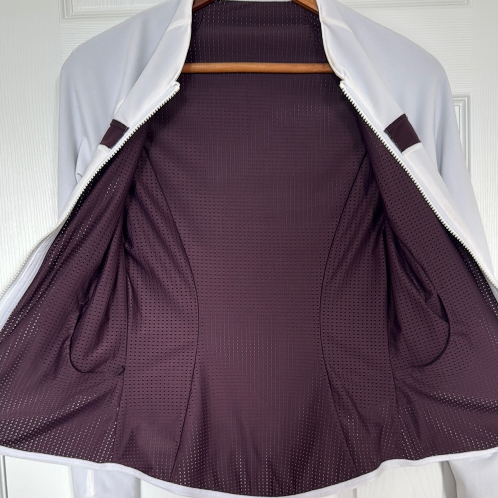 Lululemon reversible jacket - Picture 3 of 3